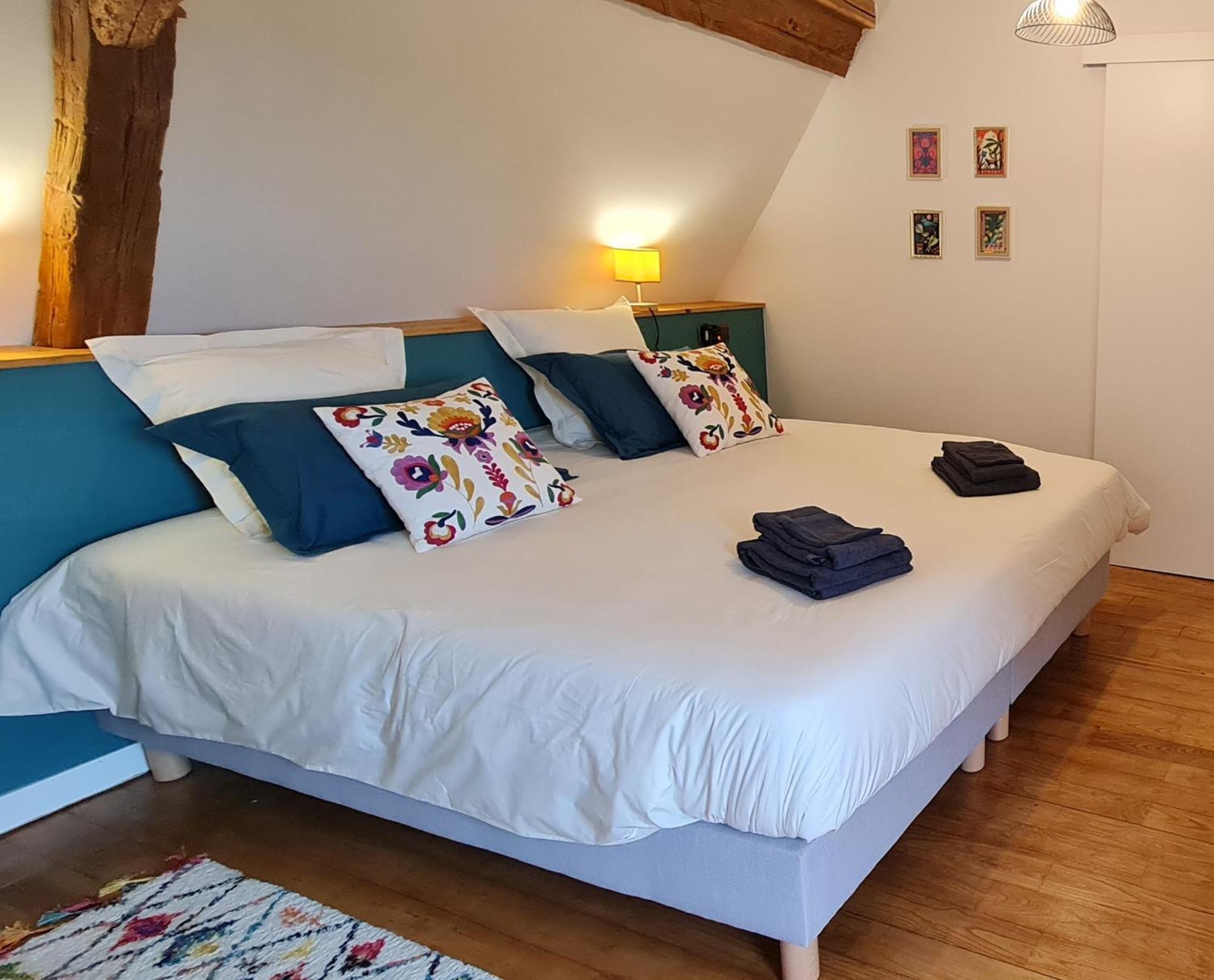 Hotel La Mare Aux Etoiles à La Douze Extérieur photo